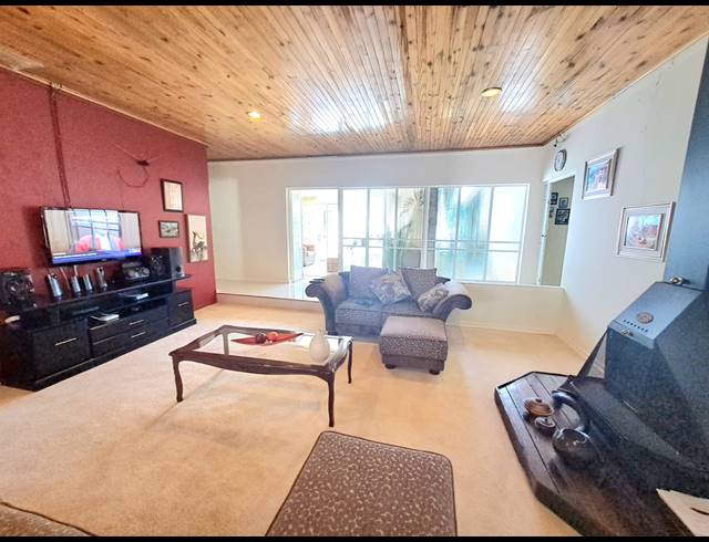 3 BEDROOM HOUSE FOR SALE IN ARCON PARK